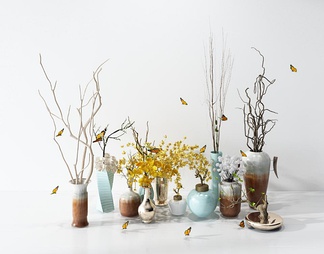 陶瓷花瓶花卉组合