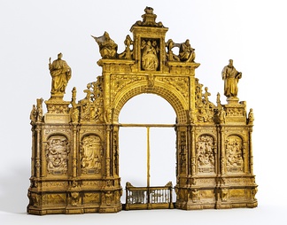 雕塑拱门
