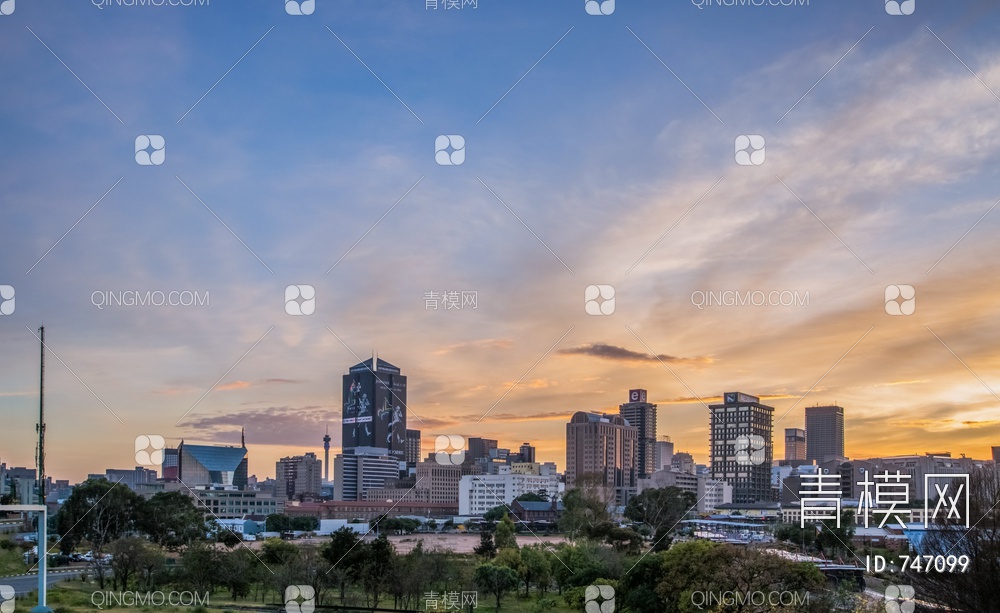 城市夕阳夜景图